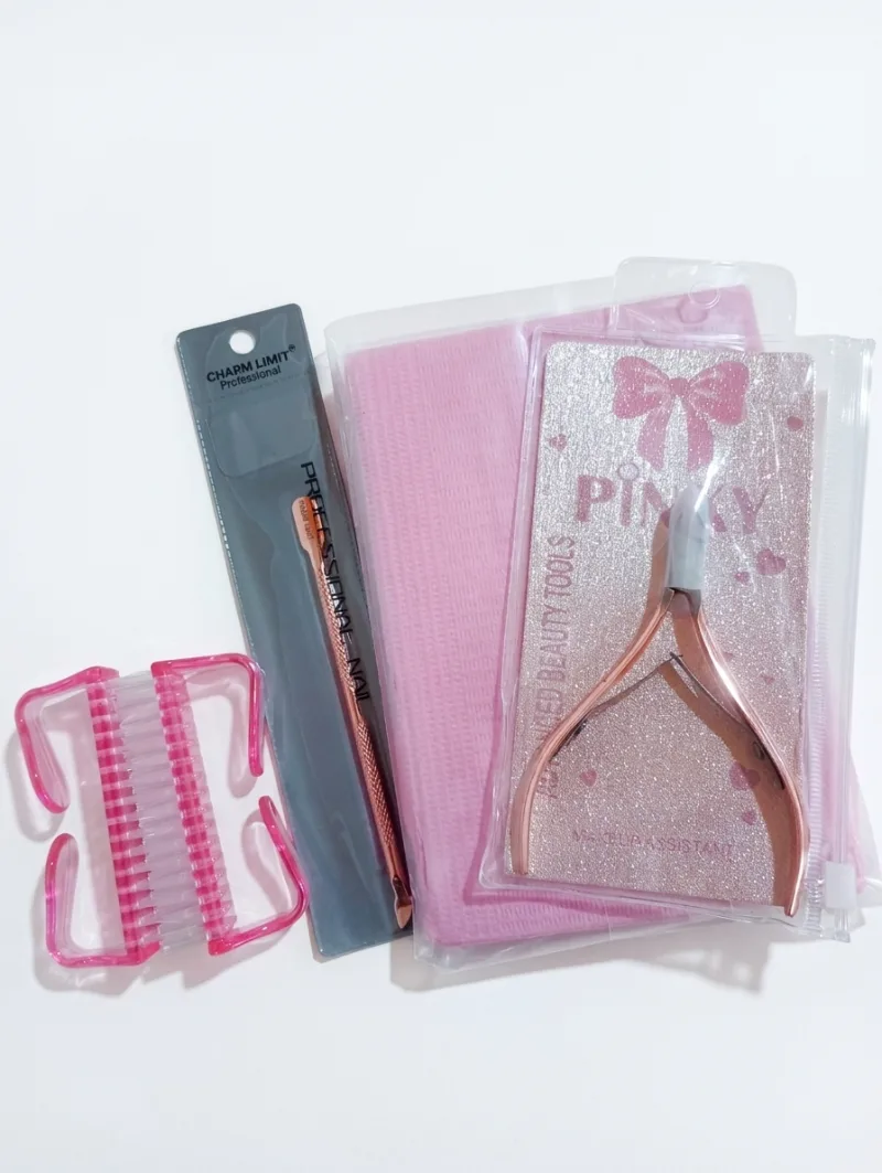 Kit Corta Cutícula Repujador Cepillo De Uñas + 10 Compresas